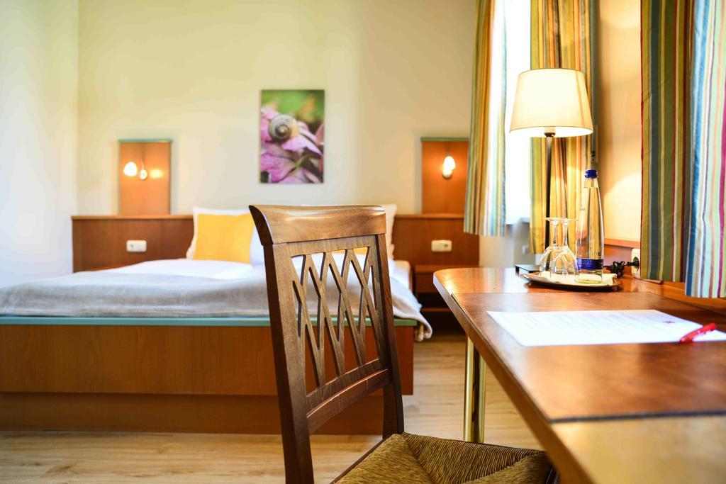 Boardinghouse Pfarrkirchen Hotel Bilik gambar